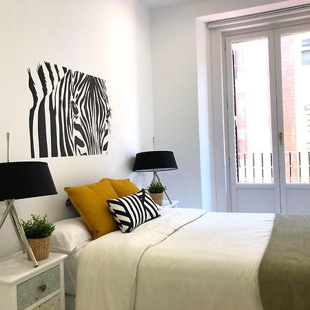 Apartamento De Diseno En Plaza Mayor Madrid Kültér fotó