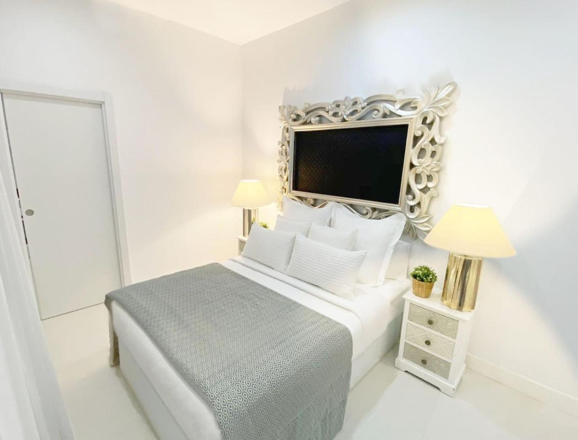 Apartamento De Diseno En Plaza Mayor Madrid Kültér fotó